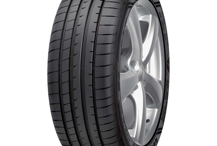 255/40/R19 Eagle F1 TYRE