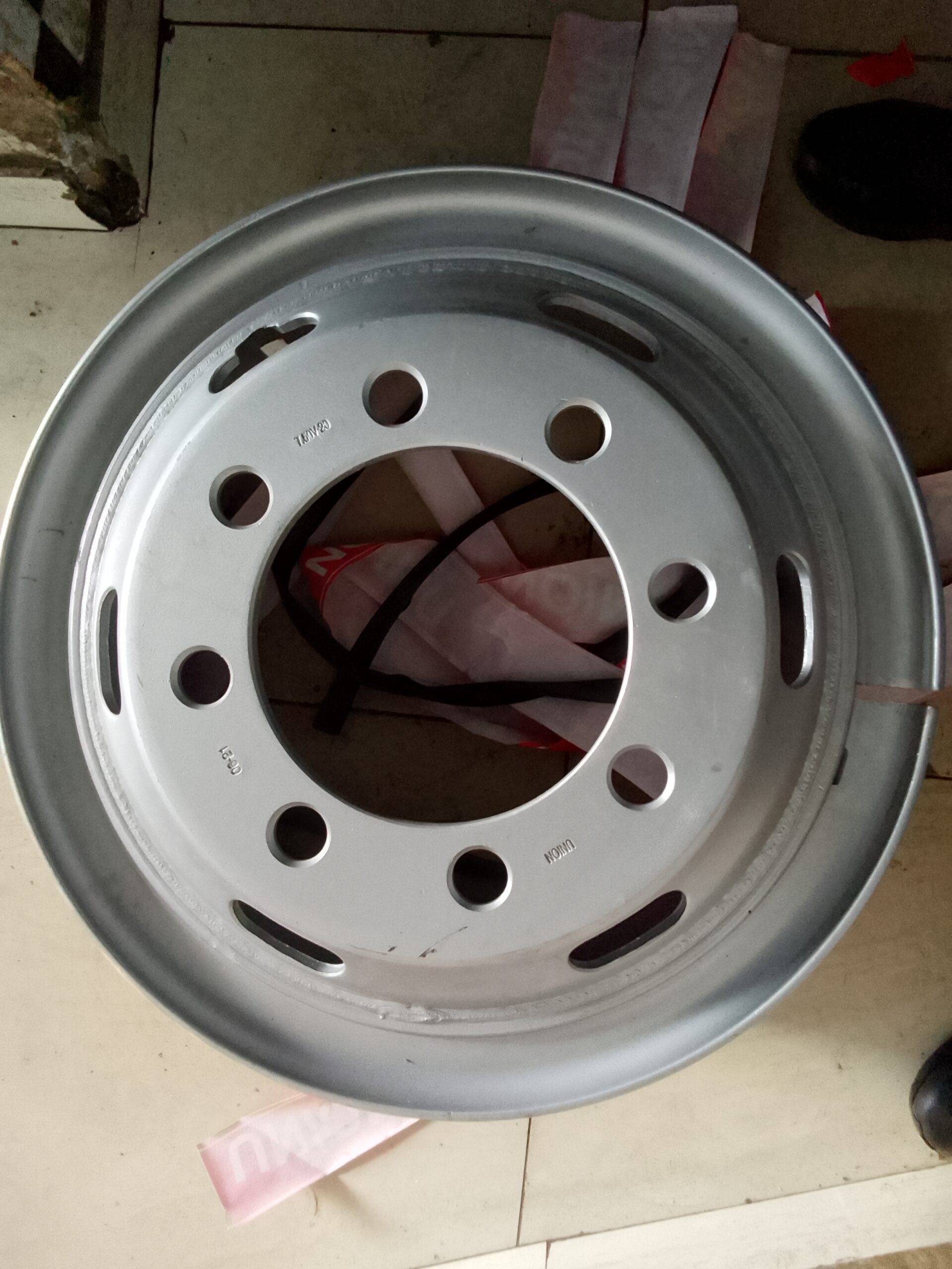 7.5-20 truck steel rims for sale in kenya at the best price