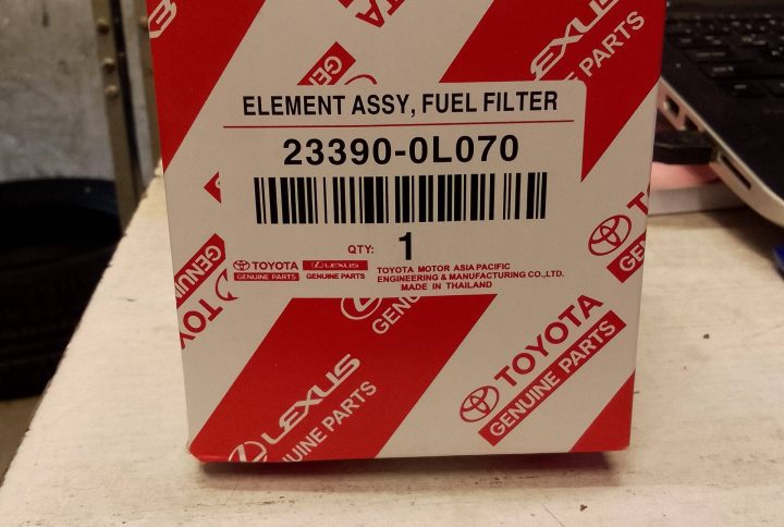 Toyota Hilux/ Fortuner/Innova Fuel Filter