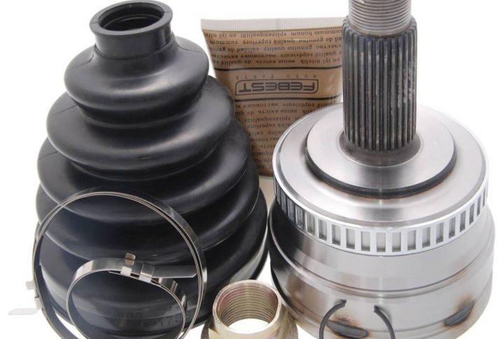 Rear Land Rover Discovery 3 Outer CV Joint