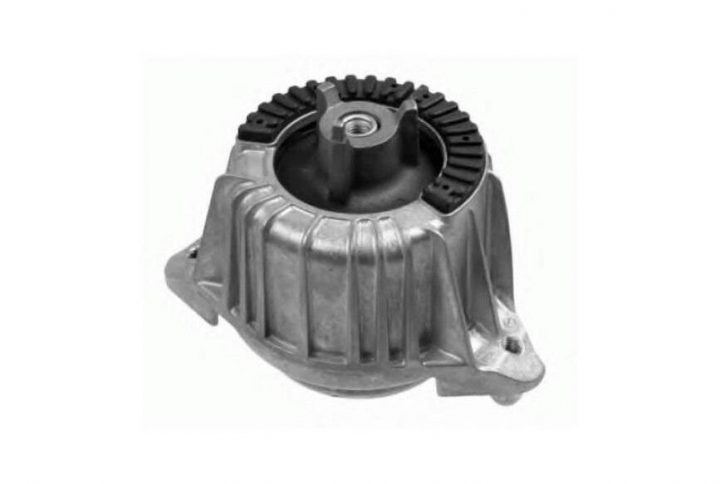 Mercedes-Benz W212/S212 Front Right Engine Mount