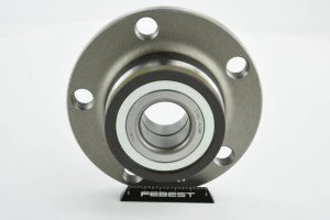VOLKSWAGEN POLO MK4/MK5 REAR AXLE WHEEL BEARING HUB