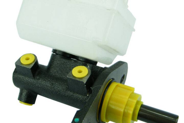 BRITPART LAND ROVER DEFENDER BRAKE MASTER CYLINDER IN KENYA AT THE BEST PRICE