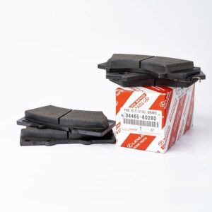 TOYOTA LANDCRUISER 200 SERIES FRONT BRAKE PADS SET IN KENYA