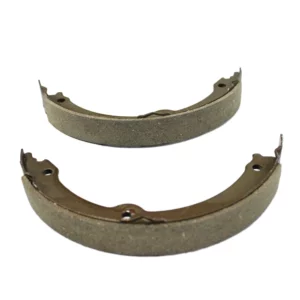 TOYOTA LANDCRUISER 200 SERIES L200 REAR BRAKE LINING SET IN KENYA