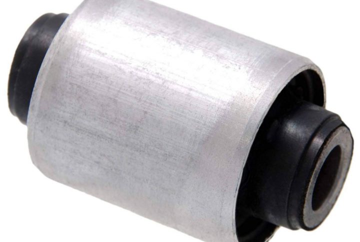 INFINITI / NISSAN SKYLINE / FUGA FRONT LOWER ARM BUSHES SMALL IN KENYA