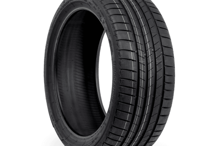 BRIDGESTONE TURANZA 225/45R18 TYRES IN KENYA