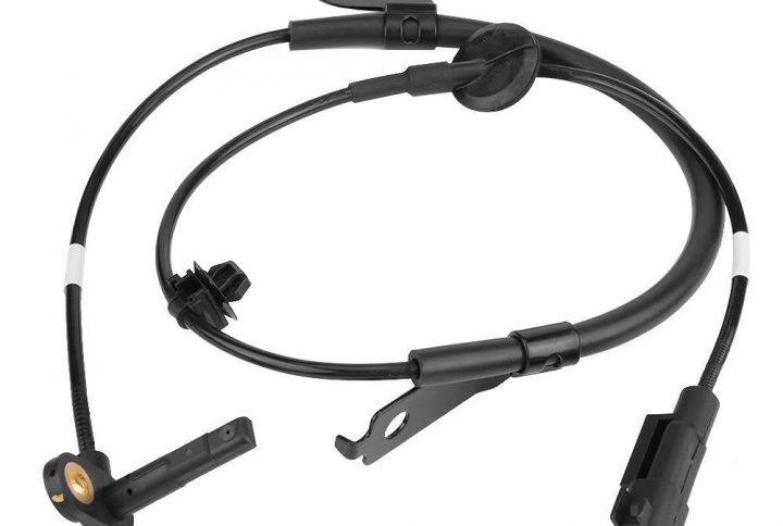 MITSUBISHI OUTLANDER FRONT RHS ABS SENSORS IN KENYA