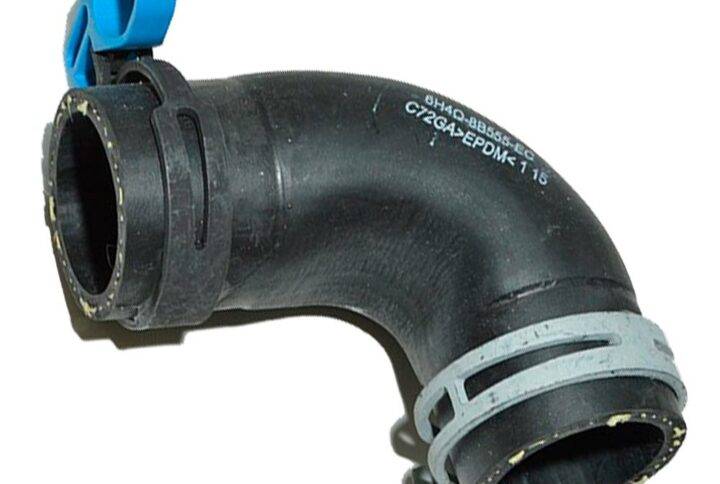 RANGE ROVER COOLING SYSTEM TO CYLINDER HEAD HOSE IN KENYA