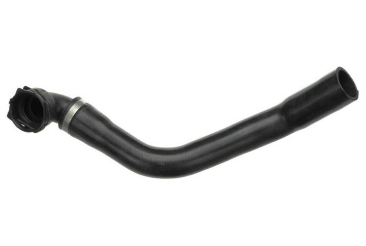 LAND ROVER RADIATOR TO LOWER HOSE IN KENYA