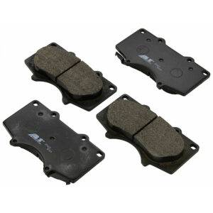 MOTAQUIP LAND CRUISER PRADO 120 , 150 / TOYOTA HILUX D-4D KUN25 FRONT BRAKE PADS SET PART NO : LVXL1106 - 04465-0K590 