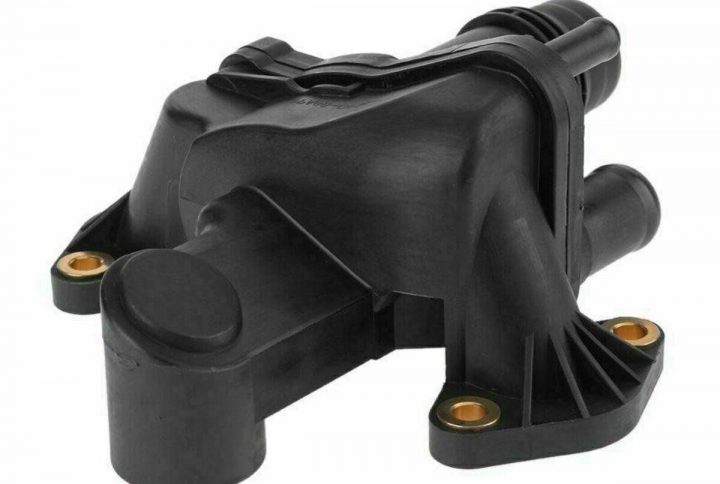 GERMAX LAND ROVER RANGE ROVER VOGUE L405 / SPORT L494 3.0 L SDV6 THERMOSTAT HOUSING PART NO : 1357091