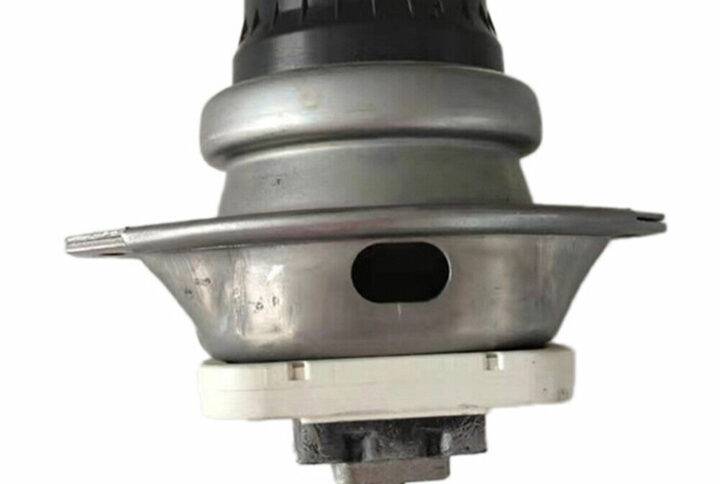 GERMAX LAND ROVER RANGE ROVER SPORT L494 2013 + FRONT LHS / RHS ENGINE MOUNT PART NO : LR014113