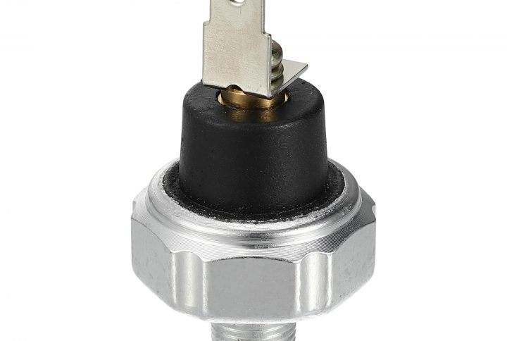 MITSUBISHI PAJERO / L200 OIL PRESSURE SWITCH