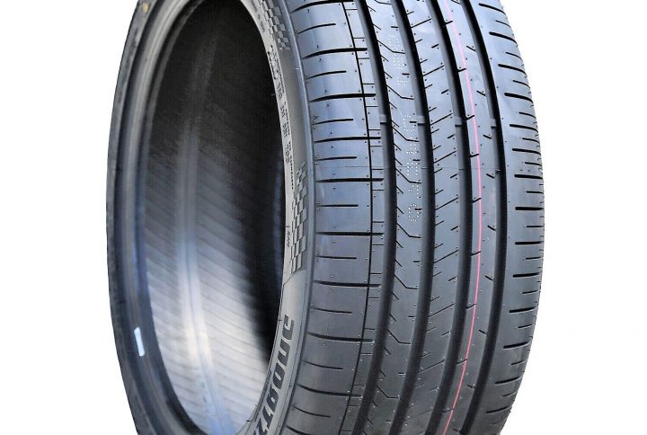 ARMSTRONG BLU-TRAC 235/45R17 97W XL TL TYRE