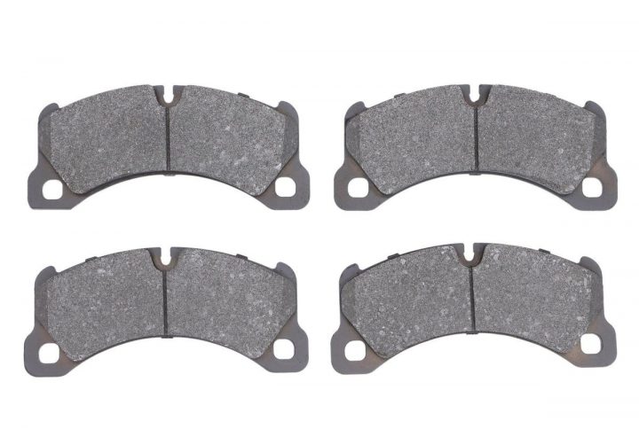 VOLKSWAGEN TOUAREG 7L / 7P 2008 - 2018 BRAKE PADS SET