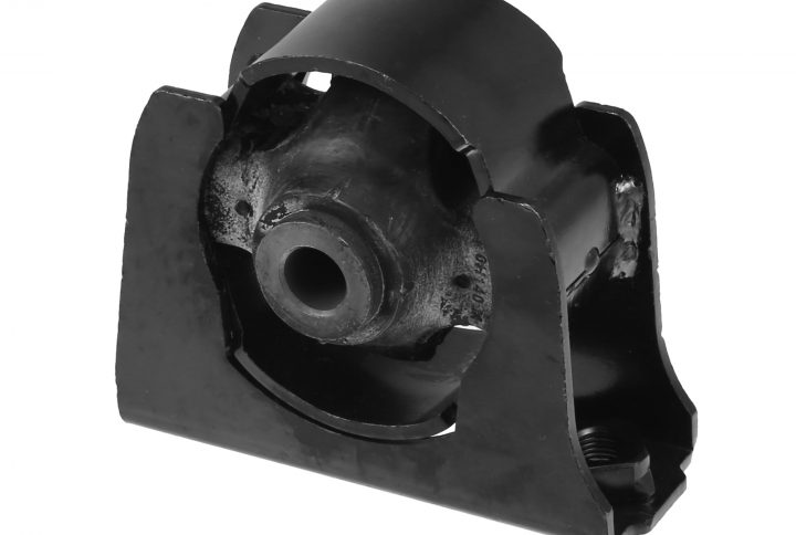 TOYOTA RAV4 ACA30 1AZ-FE / VANGUARD ACA33 , ACA36 2AZ-FE ENGINE MOUNT