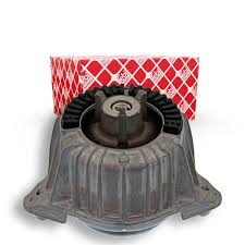 MERCEDES-BENZ W212 E200 / E260 FRONT ENGINE MOUNT