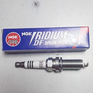 TOYOTA VOXY / NOAH HYBRID ZWR80G / ZWR80W 2ZR-FE 1.8 L SPARK PLUG